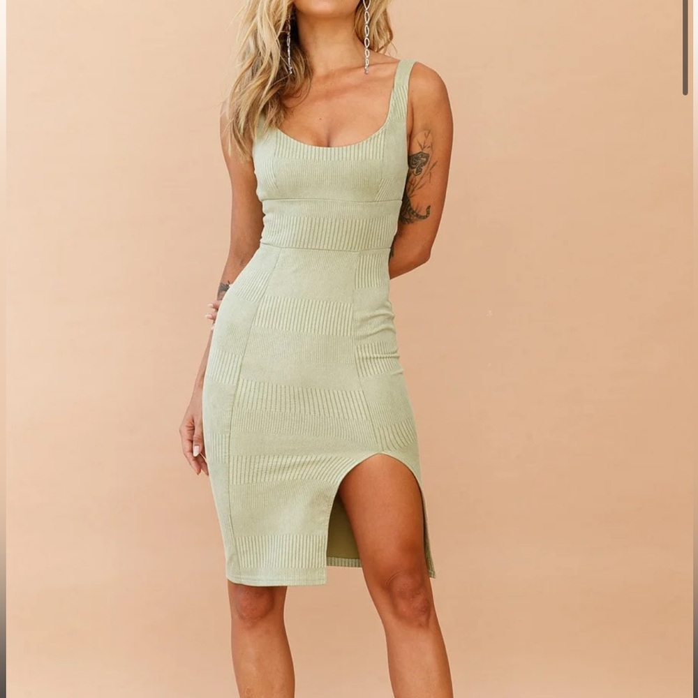 Green Dress Green Soft